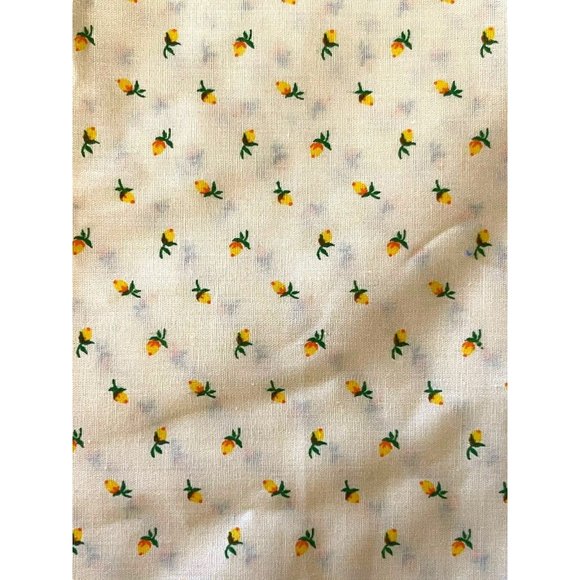 Dainty Yellow Rosebuds Light Yellow Background Vintage Wamsutta Fabric 36”x45” - Picture 1 of 6